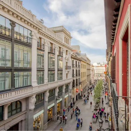 Tu Balcon En Madrid Para 3, Carretas 25-3
